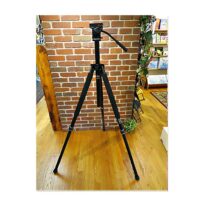 The Birder Tripod Kit 2 with Audubon Shop 6750 Head, available at The Audubon Shop, the best shop for tripods, Madison CT